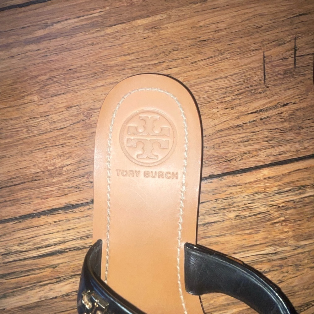 Rare Tory Burch miller sandals toe ring sandal logo sandal patent leather - Picture 9 of 16